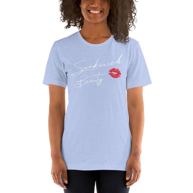 Sunkissed Beauty Women's T-shirt (Heather Blue)