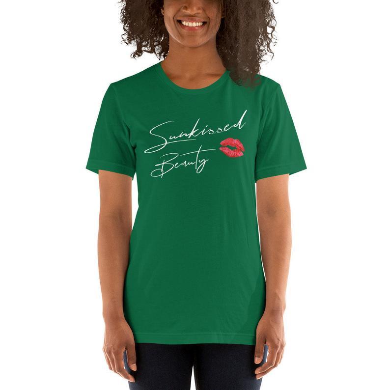 Sunkissed Beauty Women's T-shirt (Kelly Green)